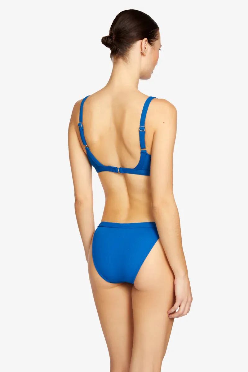 AMY TRIANGLE BIKINI TOP