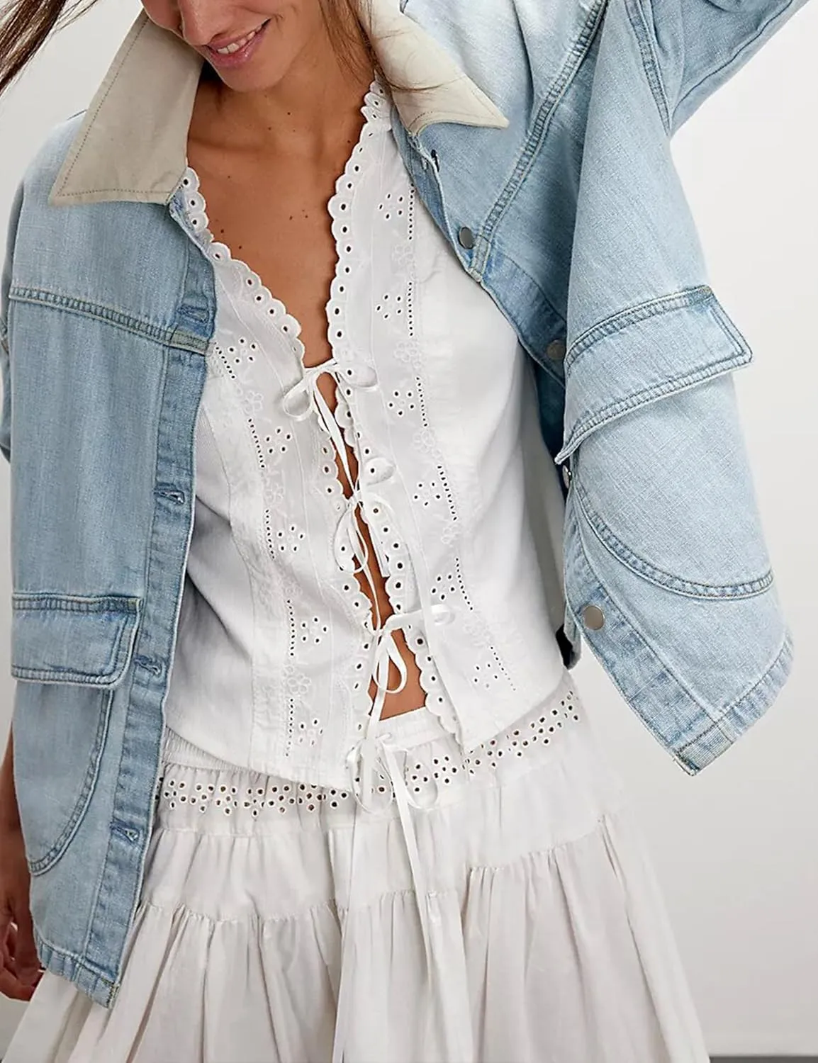 Lumister Women's Oversized Denim Jacket with Contrast Trim Long Sleeve Button Down Jean Coat with Pockets Outerwear