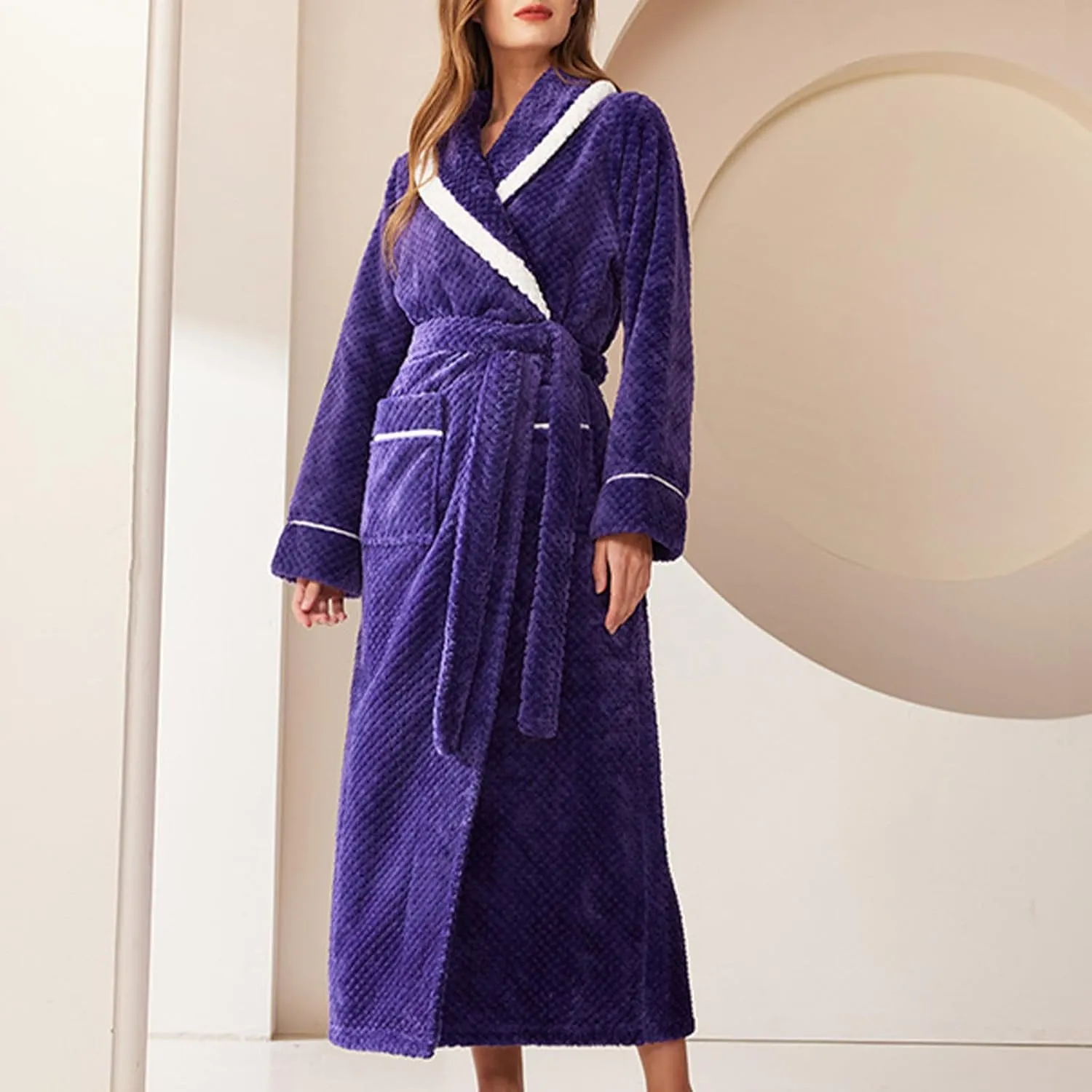 Mzkdieey Womens Plush Fleece Robe Soft Cozy Warm Bathrobe Long Sleeve Shawl Collar Housecoat Loungewear with Pockets