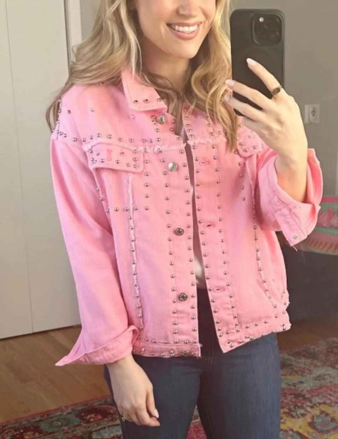 Omoone Women's Long Sleeve Rivet Studded Denim Jacket Casual Pearl Short Jean Coat Concert Nashville Outfits