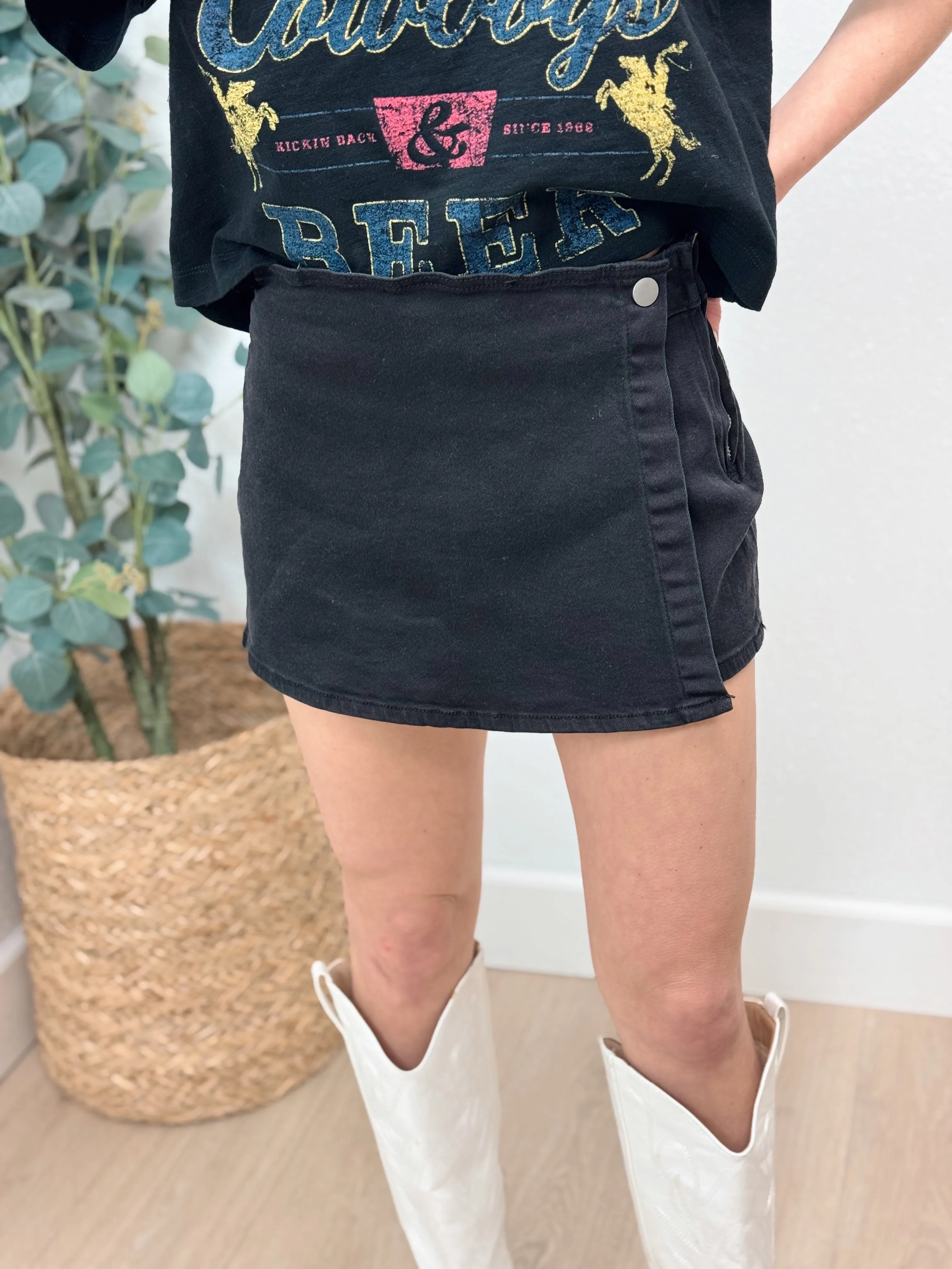 Trend Setter Denim Skort - Black
