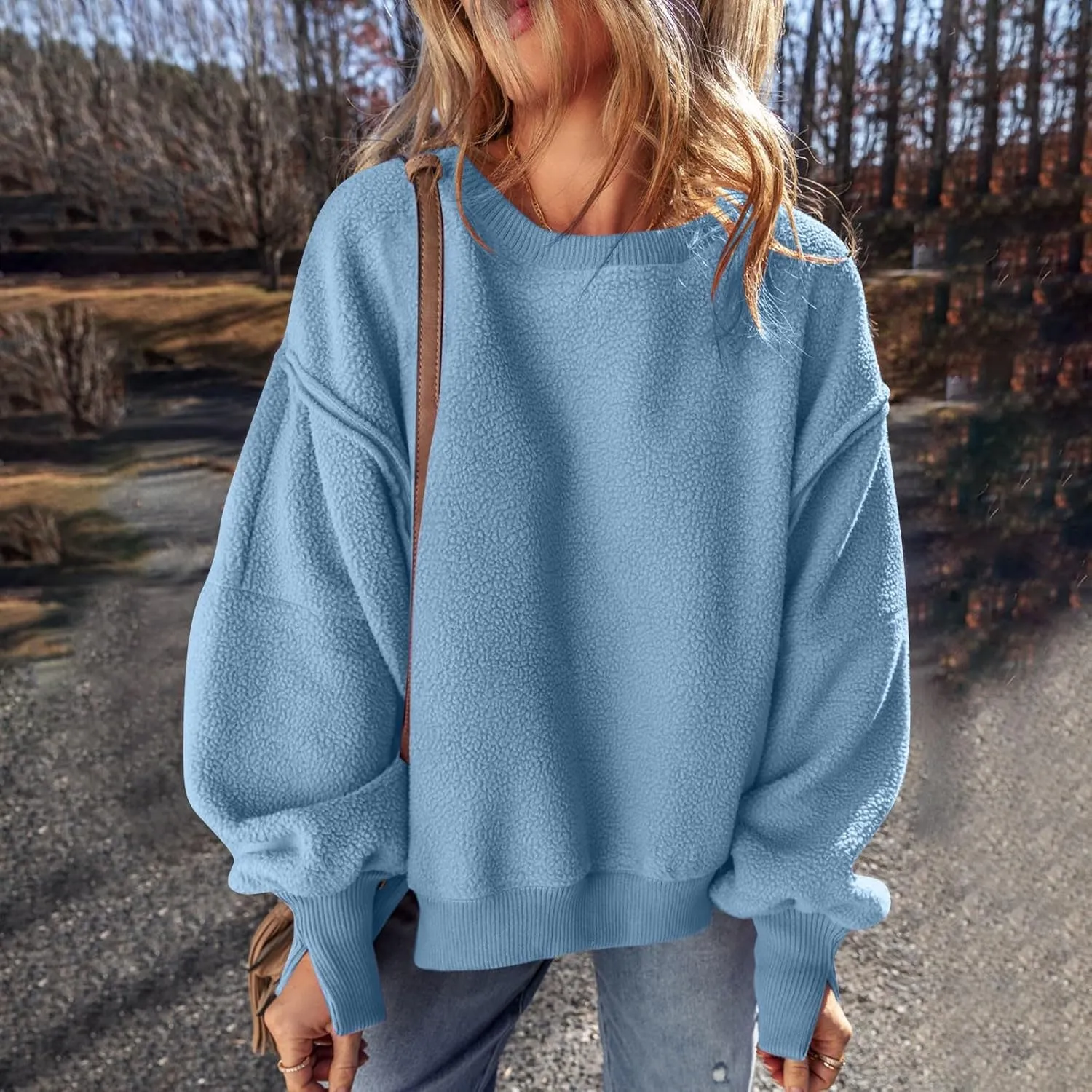 Women's Oversized Crewneck Sweatshirts Trendy Long Sleeve Fleece Pullover Fall Fashion Tops Comfort Winter Clothes