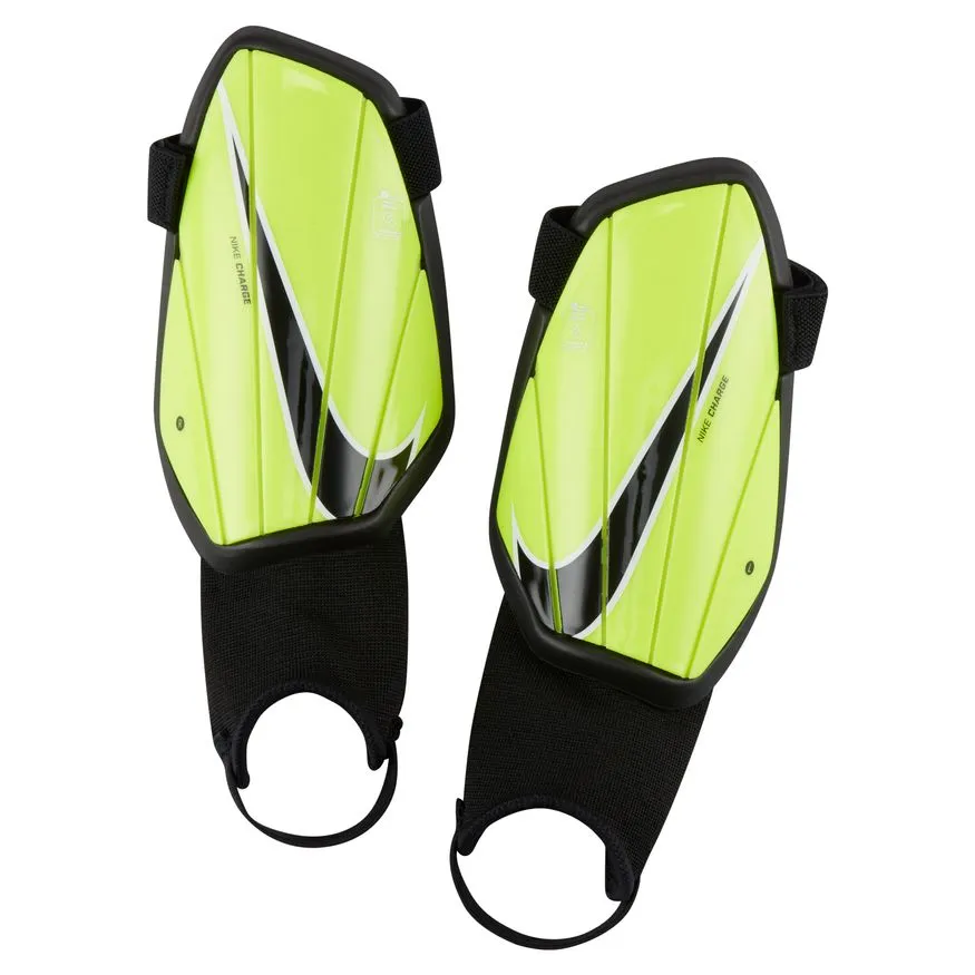YOUTH NIKE CHARGE SHIN GUARDS
