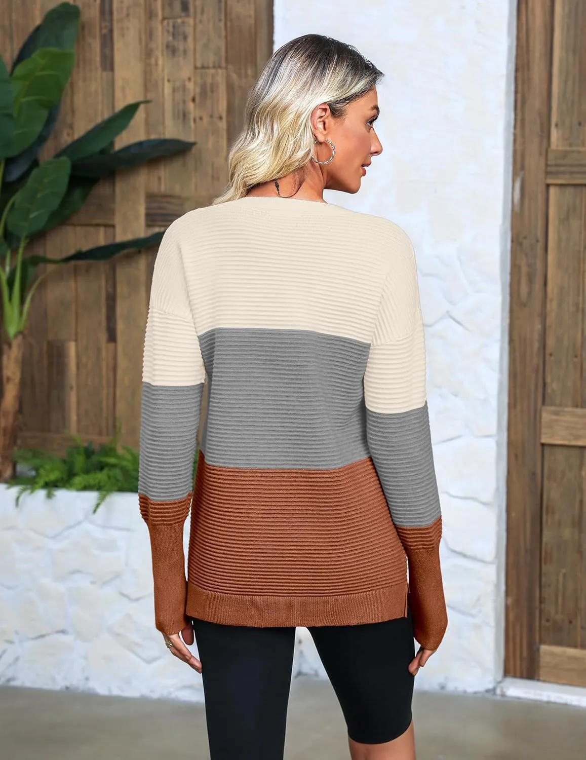 Zeagoo Women's 2025 Fall Sweaters Casual Long Sleeve Crew Neck Ribbed Knit Side Slit Pullover Sweater